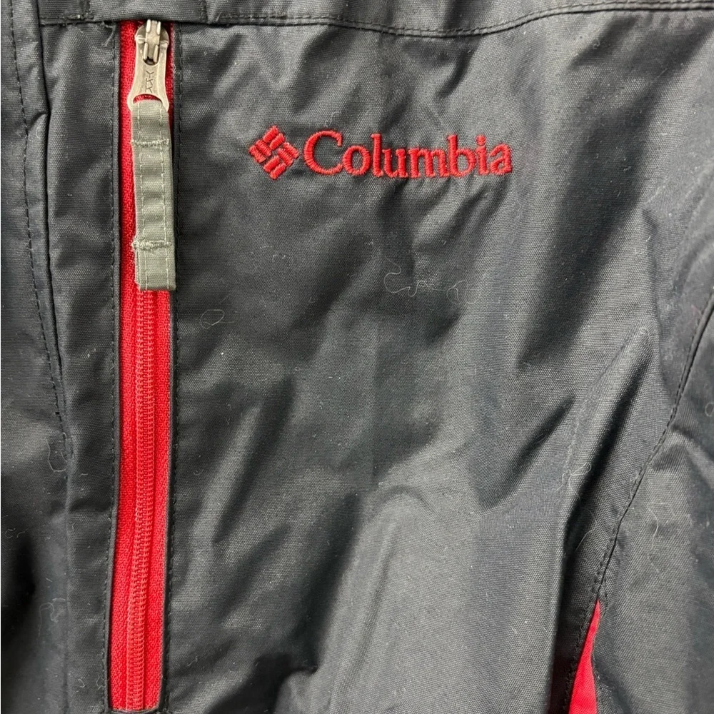 Columbia Kids' Black, Red, and Gray Puffer Jacket